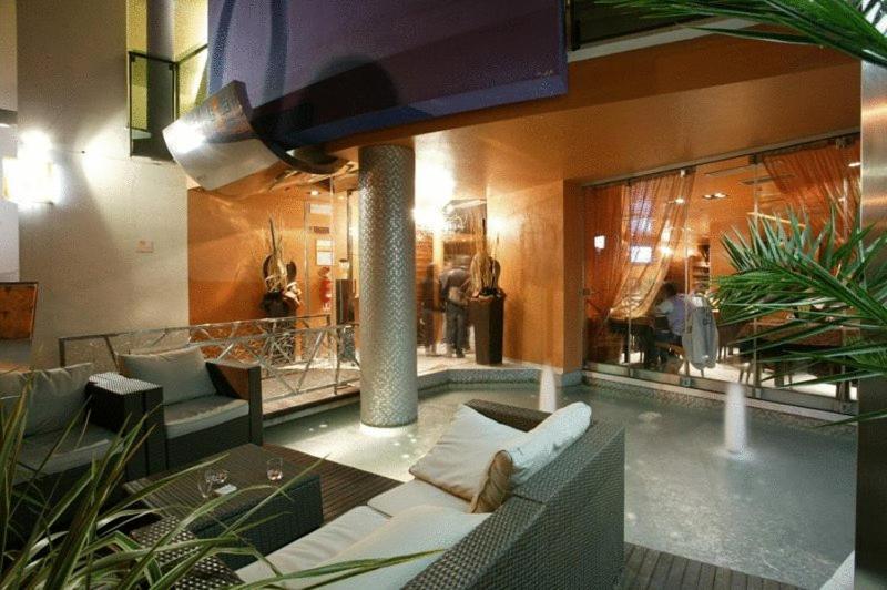 Riva Blu Aparthotel 3*